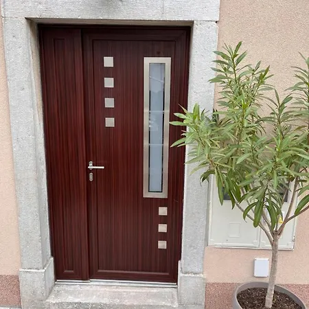 Sila With Bicycle Storage And Free Parking Apartment Rabac