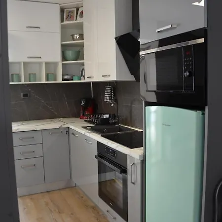 Sila With Bicycle Storage And Free Parking Διαμέρισμα