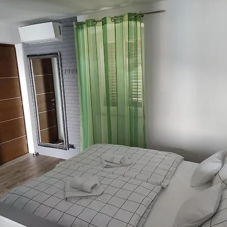 Sila With Bicycle Storage And Free Parking Rabac