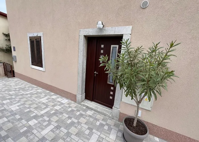 Appartement Sila With Bicycle Storage And Free Parking *