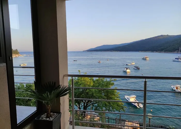 Sila With Bicycle Storage And Free Parking *