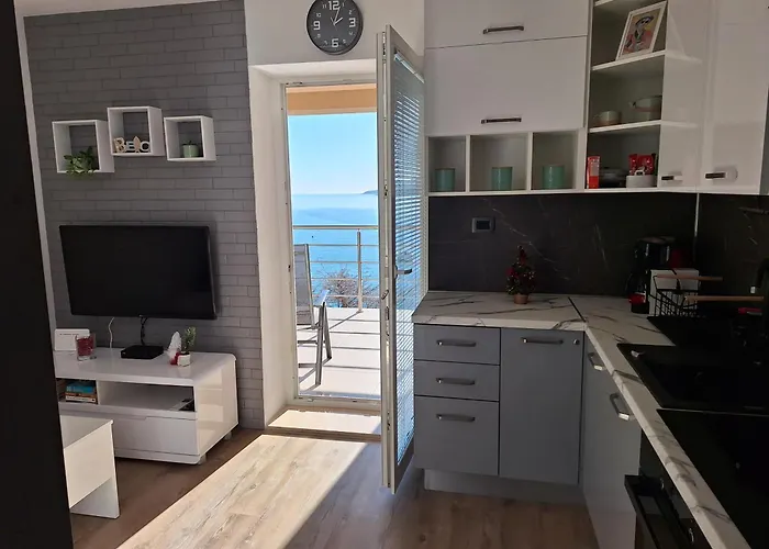 Sila With Bicycle Storage And Free Parking Appartement